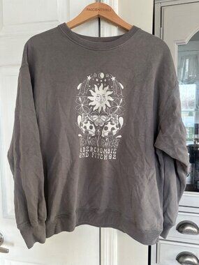 Abercrombie & Fitch Med Soft Fleece Crew Neck Oversized Sun Mushroom Sweatshirt